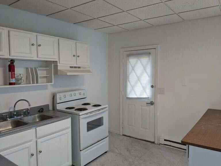 Kitchen, 225 Baltimore St Apt 1, Cumberland MD