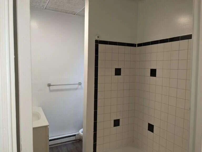 Bathroom, 225 Baltimore St Apt 1, Cumberland MD
