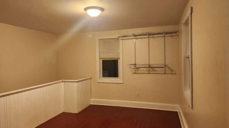 Bedroom, 724 Bedford St, Cumberland MD