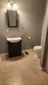 Bathroom, 724 Bedford St, Cumberland MD